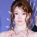ミニスカ姿を下から…?日本人K-POPアイドル、大胆SHOTに視線集中「気絶」「バリかわいい」