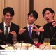 羽生結弦＆田中刑事＆日野龍樹、「PPAP」ポーズの3ショット！ 画像