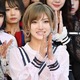 岡田奈々、人生初の始球式！「笑顔はとても素敵です」「後ろ姿めっちゃ可愛い」の声 画像