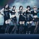 LE SSERAFIM、「MTV EMA」でK-POPガールズグループ初の単独ステージを披露！ 画像