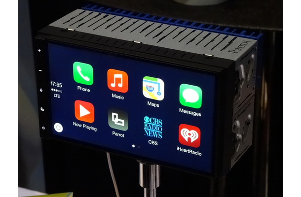 【CES15】Parrot、CarPlayとAndroid autoに両対応したAndroid車載器「RNB6」を公開