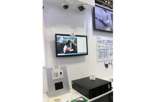 今回展示されていた監視カメラシステムと生体認証システムを組み合わせたデータセンター向けのセキュリティソリューション