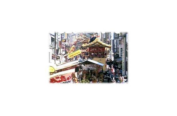 　三重の秋祭り「上野天神祭」を伊賀上野ケーブルテレビが恒例のライブ中継。10/25午前10時より。