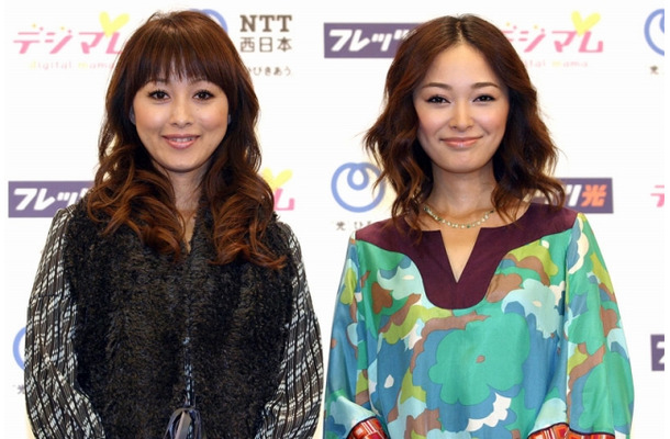 渡辺美奈代さん（左）と市井紗耶香さん（右）