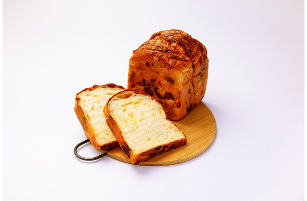 4種チーズの「生」食パン