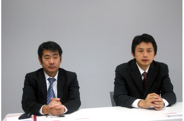 右から、ビットアイルマーケティング本部事業推進部部長 高倉敏行氏と同本部サービス開発部部長 井手浩三氏