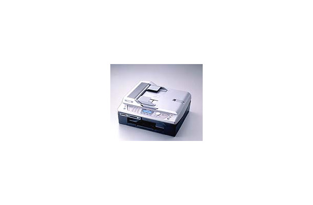 　ブラザー工業は、カラーインクジェット印刷方式の薄型デジタル複合機「MyMioシリーズ」にビジネスユーザー向けモデル「MFC-425CN」と、高画質なデジカメプリントを実現した「DCP-115C」の2機種を、9月下旬に発売する。