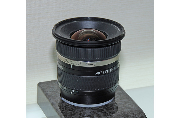 AF DTズーム 11-18mm F4.5-5.6（D）