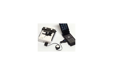 デジカメ/ビデオカメラ用バッテリやケータイ/DS Liteなどを充電できるマルチ充電器 画像
