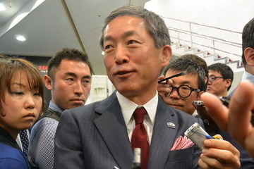 ホンダ峯川専務、エコカー減税見直し「困ることなく対応できる」 画像