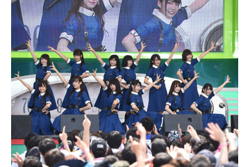 欅坂46がTIFで熱狂ライブ、ひらがなけやきは憧れのステージに感動！ 画像