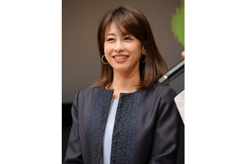 加藤綾子、レアなデコ出しショットを公開！ 画像