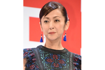 斉藤由貴、三上真奈アナの読み間違いに爆笑「スケバンけいじ」 画像