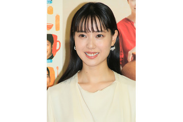 戸田恵梨香、共演の大島優子は「ふてぶてしい猫」 画像