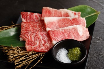 焼肉の和民、「極上！A5和牛コース」“肉の日限定”価格＆内容で提供 画像