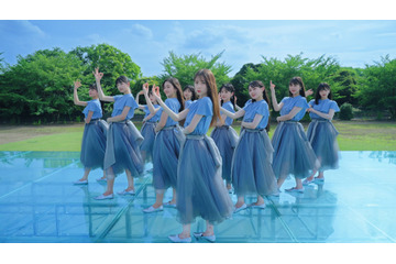 乃木坂46の5期生楽曲「バンドエイド剝がすような別れ方」MV公開 画像