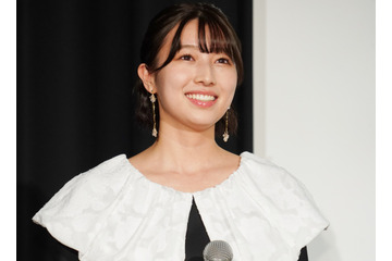 NMB48・安部若菜、メンバーから誕生日を祝われ笑顔 画像
