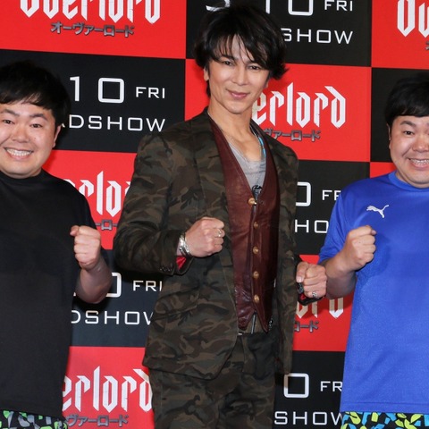 武田真治、ぽっちゃり芸人「ザ・たっち」に“筋肉芸”を指南! 画像