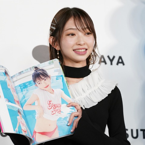 「超ときめき♡宣伝部」辻野かなみ、1st写真集で大胆な泡風呂＆水着カットに挑戦 画像