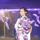 上戸彩、京都・二条城に登場！初めてのシックな着物 画像