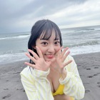 SUPER☆GiRLS・羽渕花恋、15歳の初グラビアで“はぶちスマイル”全開 画像