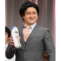 ガリットチュウ福島、新ネタは花田優一「靴職人ですから」 画像