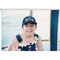 渡辺直美、小学5年生当時の写真に「歯デカwwww」 画像