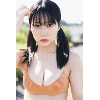 HKT48・田中美久、ソログラビア30ページ！20歳になったばかりの“おとなみくりん”に注目 画像