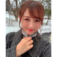 小松彩夏、雪舞う中笑顔で自撮りショット公開「この景色好き」 画像