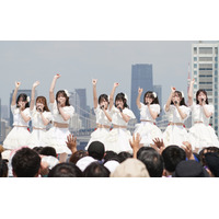 【TIF2024】Peel the Appleが夏曲を熱唱！「SKY STAGE」のトップバッター！ 画像