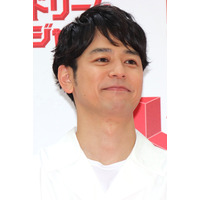 妻夫木聡、有名俳優と偶然同じ飛行機に…記念ショット公開 画像