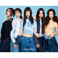 NewJeans、Calvin Kleinの新キャンペーンに登場！個性感じるデニムスタイル多数 画像