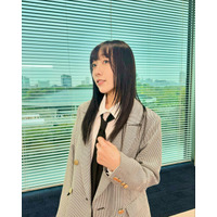 須田亜香里、久々の暗髪ぱっつんロングが好評「バリ可愛いか～！」 画像