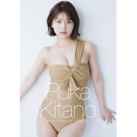 元SKE48・北野瑠華、初カレンダー発売！「ヘルシーでフレッシュな私がたくさん」 画像