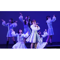 STU48、千代田区平和イベントで『花は誰のもの？』を中学生と合唱 画像