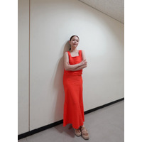 「二の腕ー!!!!出る季節ー」村重杏奈、夏ファッション一挙公開! 画像